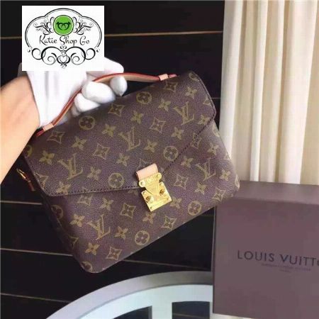 lv pochette metis price philippines