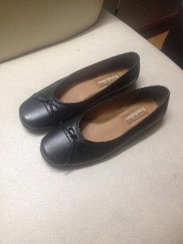 Bandolino Black Flat Shoes [ Shoes 