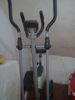 questor stationary bike