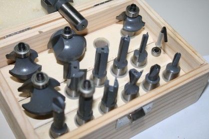 Mlcs 8377 15-pc Router Bit Set With Carbide-tipped 1 2 